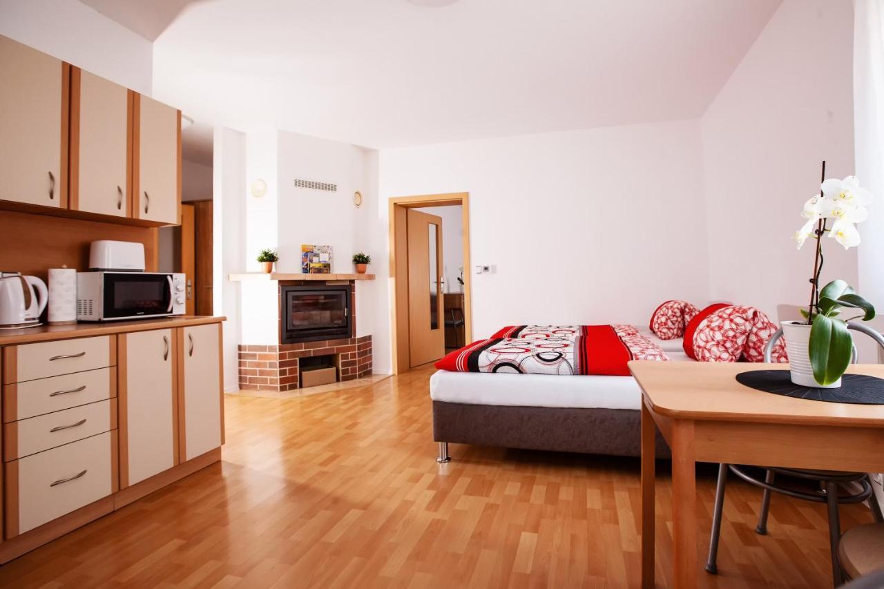 Apartman Dominhaus Cheb Exterior photo